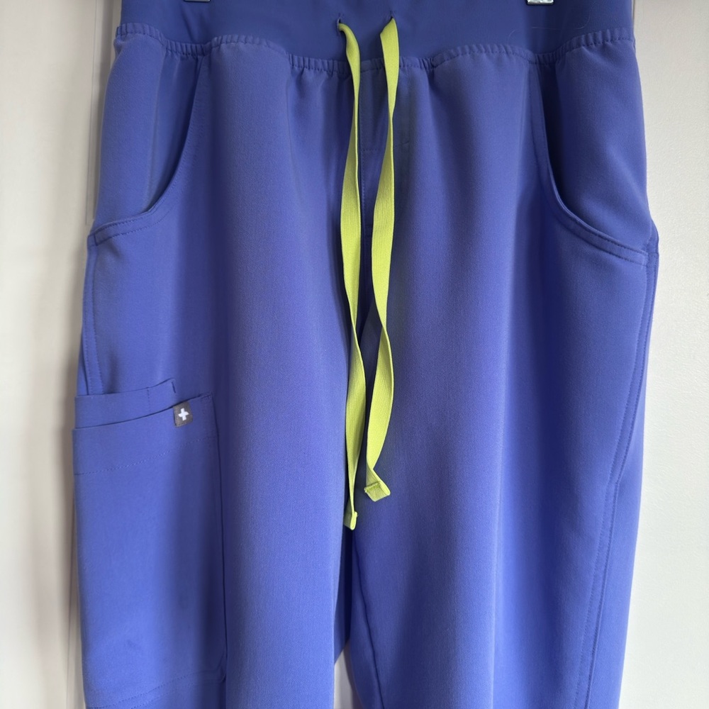 Figs Kade Cargo Scrub Pants in Blueberry